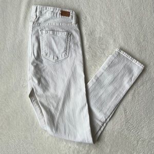 Paige Skyline Ankle Peg white jeans